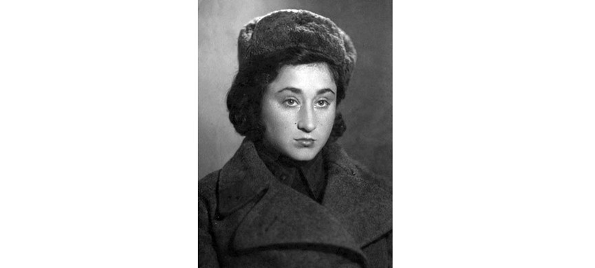 Фронтовой путь Елены Каган начался в 1942-м подо Ржевом